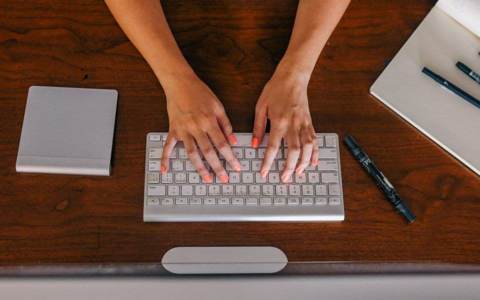 content-marketing-czyli-wkrotce-wszyscy-bedziemy-pracowac-w-960x600-1.jpg